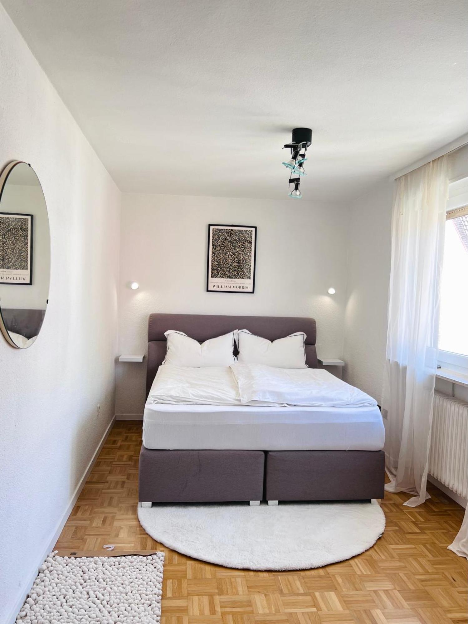 Privates Ferienhaus Mit Pool & Whirlpool Zentral In Bad Duerkheim Luaran gambar