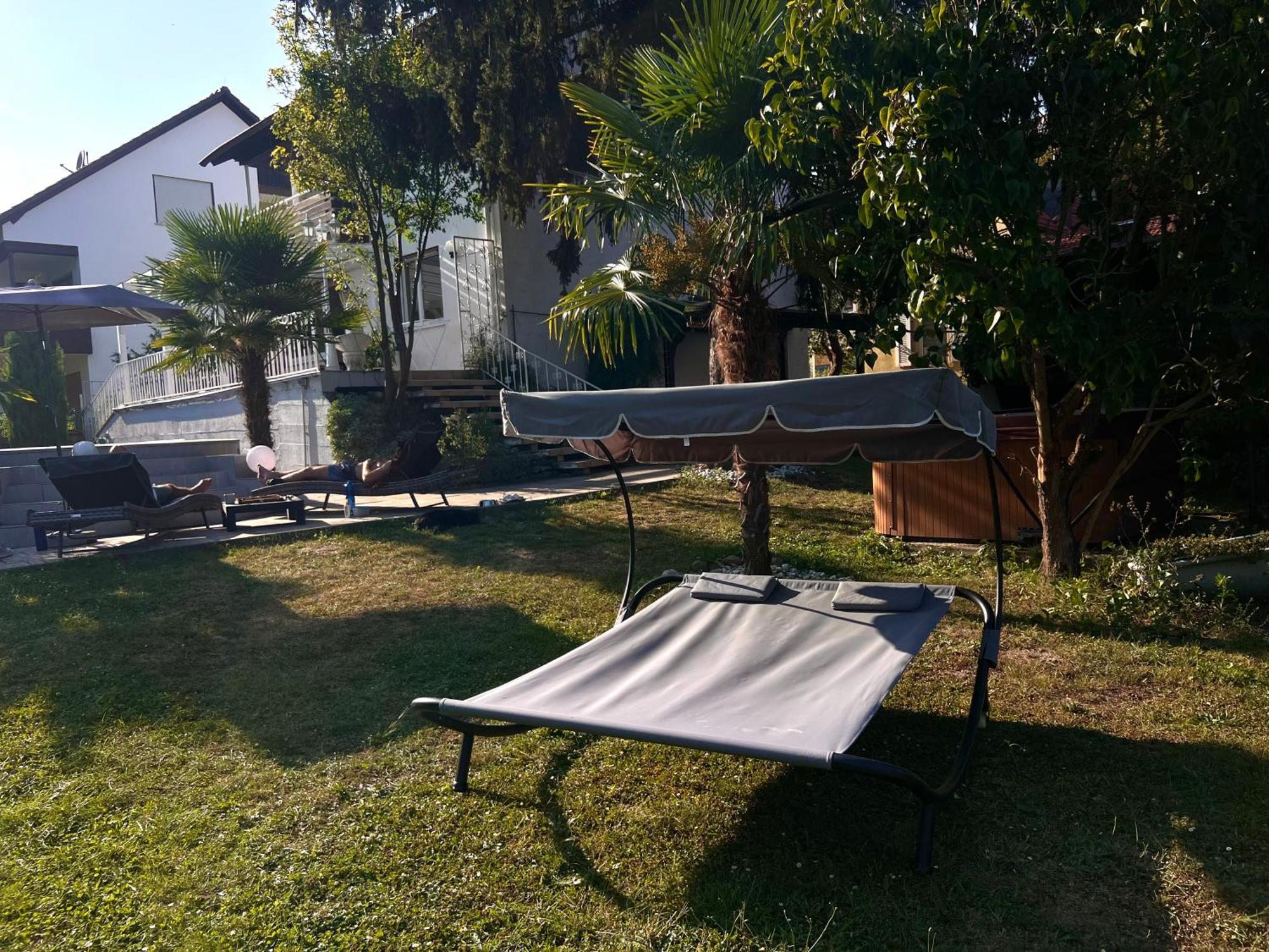 Privates Ferienhaus Mit Pool & Whirlpool Zentral In Bad Duerkheim Luaran gambar