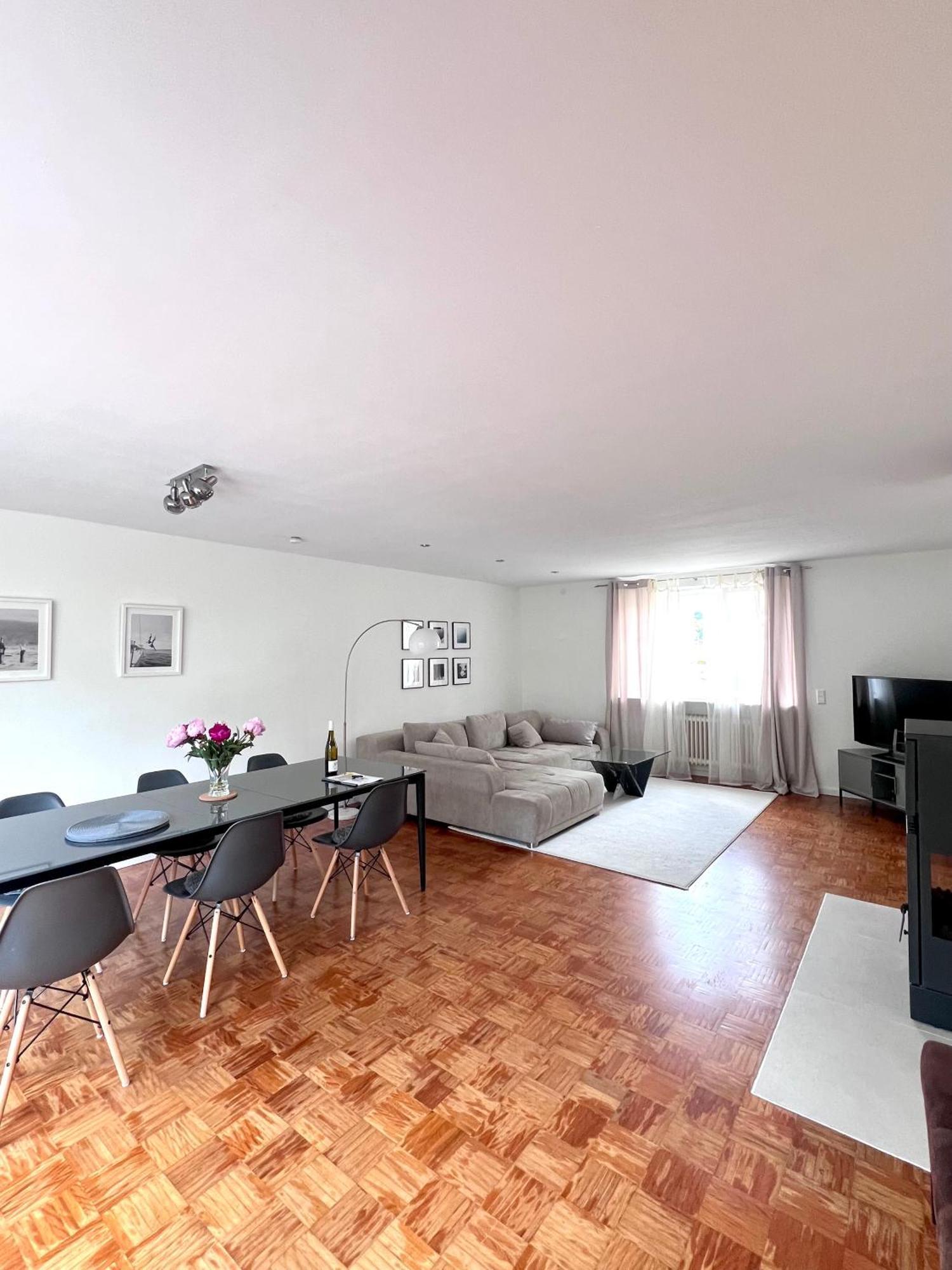 Privates Ferienhaus Mit Pool & Whirlpool Zentral In Bad Duerkheim Luaran gambar